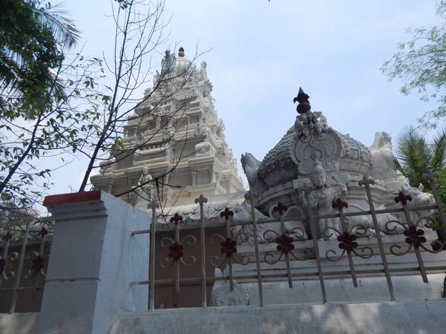 Hosur Sornambika Sameth Sri Someshwarar Temple-Ramnagar.